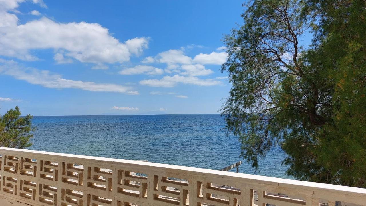 Komi  Fotis Beach Apartment At Komi מראה חיצוני תמונה